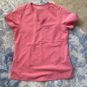 🎀🦄 Beat It Pink! Breast Cancer! Figs Catrina scrub top! Size Small 🎀🦄